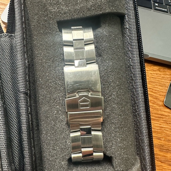 Men’s Tag Heuer WN1112 - Picture 4 of 5